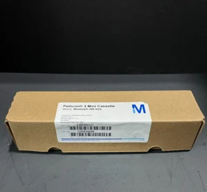 Millipore Pellicon 2 Mini Cassette with Biomax Membrane 300 kD - Picture 1 of 12