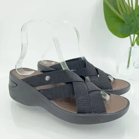 Sandalias de cuña BZees para mujer discoteca negras con tiras rosa talla 7 nuevas sin caja Foto 1 de 1