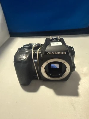 Цифровая зеркальная камера Olympus EVOLUTIONT E-500 8,0 Мп - черная (только корпус) (262060) - Изображение 1 из 3