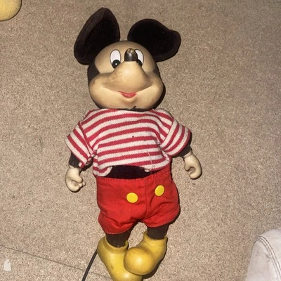 Jouet Ancien Poupée Mickey Très Bon État Pour Son Âge - Photo 1/3