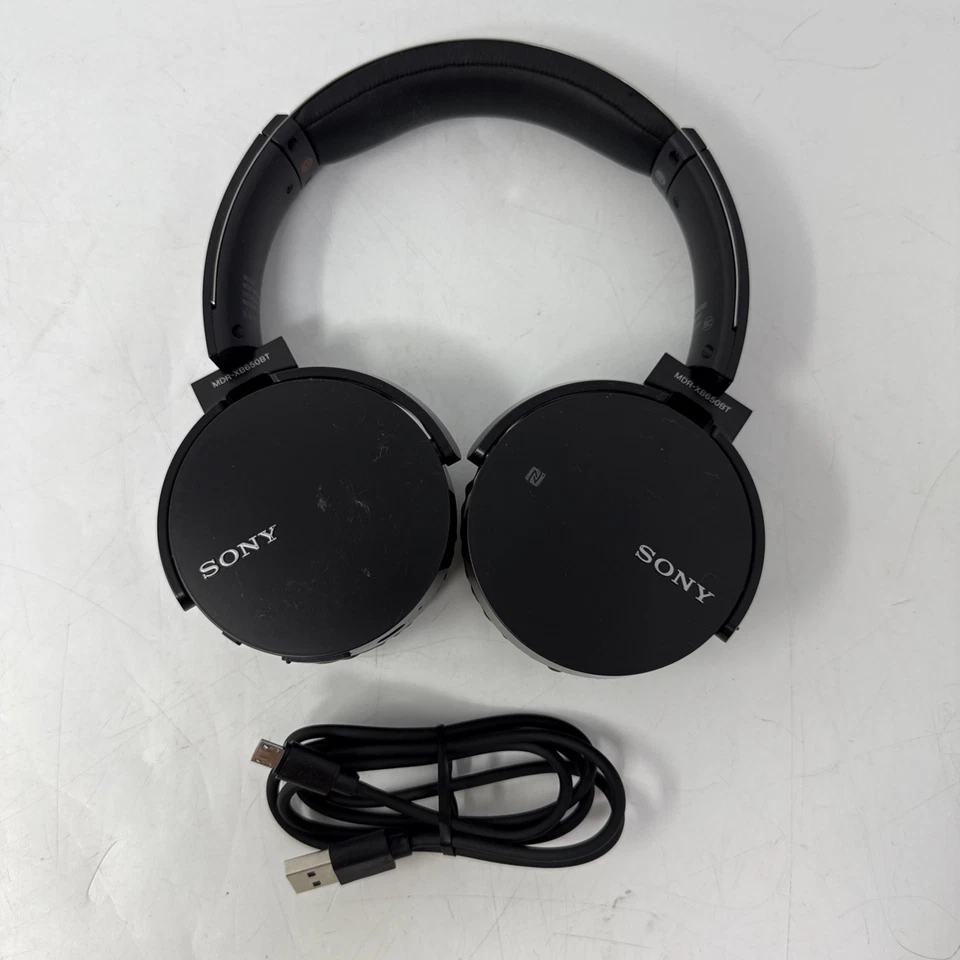 Sony MDR-XB650BT Over the Ear Headphones Black Extra Bass Bluetooth - Tested - Image 1 of 4