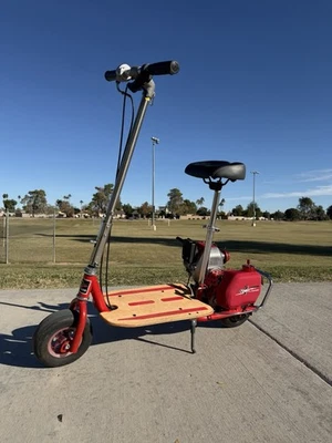 Scooter de gasolina Viza Viper similar a Goped listo para montar Foto 1 de 4