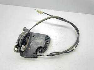 ♻️ 14-19 Silverado Sierra 1500 Right Front Door Lock Actuator 13597800 OEM - Picture 1 of 4