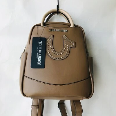 MOCHILA TRUE RELIGION LOGO Marrón Imitación Cuero Precio de venta sugerido por el fabricante 120 USD NUEVA CON ETIQUETAS Foto 1 de 4