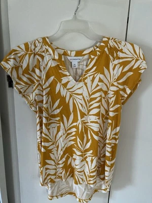 Liz Claiborne XSP Top, NWT,  Longer In Back, Womens Cream And Yellow - Image 1 of 4