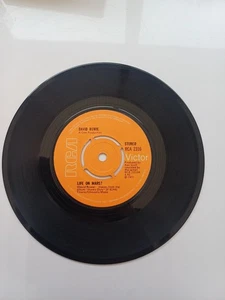 David Bowie - Life On Mars 7" Vg - Picture 1 of 3