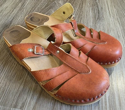 Zuecos Troentorp Talla 42 Cuero Madera Espalda Abierta Deslizable Marrón/Naranja Mary Jane Foto 1 de 4