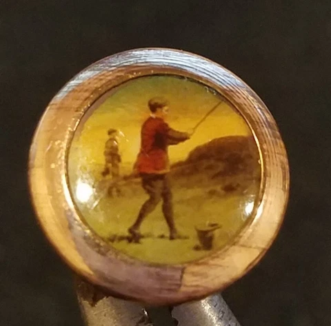 SCARCE ANTIQUE WAISTCOAT BUTTON W/A FABULOUS MAN PLAYING GOLF SCENE 9/16" Cover