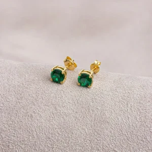 4MM ROUND NATURAL EMERALD STUD EARRINGS IN STERLING SILVER - Picture 1 of 6