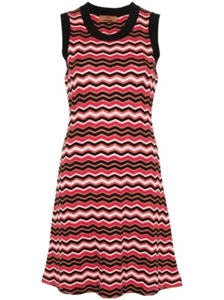 MISSONI Dress IT44 UK 12 Red Black Sleeveless Chevron Knit Mid Length Scoop Neck - Picture 1 of 6