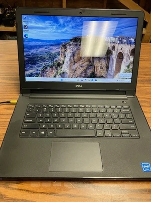 Dell Inspiron 14-3452 Laptop 14" HD | Windows 11 Home | 8GB RAM 128GB SD Storage - Image 1 of 4