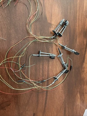 N Scale 6 Qty Wired 3 Light Signals - Image 1 of 4