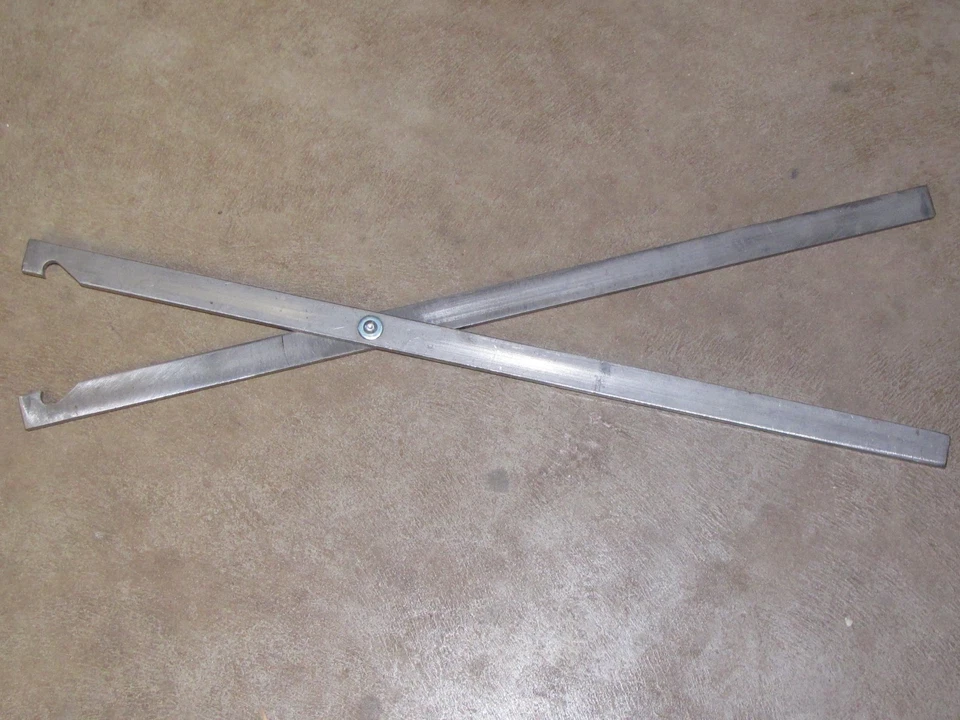 HD. BODYGRIP TRAP SETTER sets up to 330 conibears tongs  body grip  new sale - Image 1 of 1