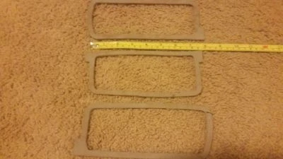 Прокладки для задних фонарей заднего хода MOPAR E-BODY 1971 Dodge Challenger (3) - Изображение 1 из 4