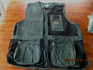 MINT Cabelas Shooting Hunting Vest Leather Trim GREEN Men's 3XL Reg Right Hand - Picture 1 of 7