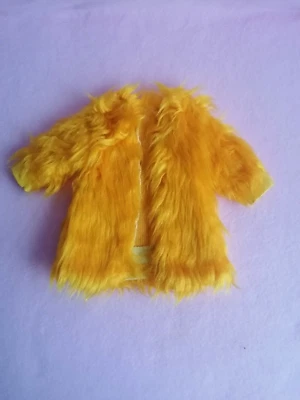 MANTEAU POUR LA POUPÉE DOLLY DE GÉGÉ - Photo 1/2