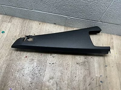 BMW 128I 135I OEM 08-13 CONVERTIBLE TRASERO IZQUIERDO CONDUCTOR HOMBRO CINTURA RIEL MOLDURA Foto 1 de 4