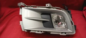 2009-2010 Mazda6 Passenger Right Side Fog Light Lamp with Bezel Trim Genuine OEM - Picture 1 of 7