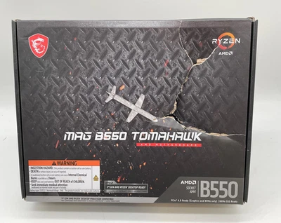 Placa madre para juegos MSI MAG B550 Tomahawk AMD AM4, DDR4, PCIe 4.0 - Caja dañada Foto 1 de 4