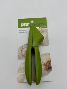 Brand New Profeshionals by GoodCook Garlic Press Green - Picture 1 of 6