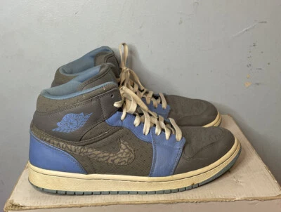 Nike Air Jordan 1 Retro Mid Phat UNC Azul Gris Para hombres Talla 10.5 Zapatos 364770-006 Foto 1 de 3