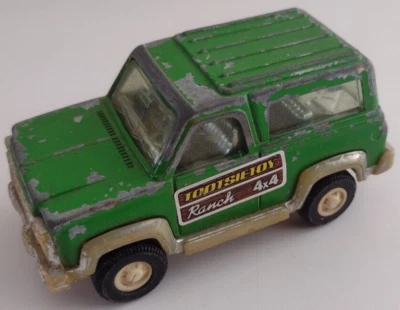 Vintage 1970s Tootsietoys Chevy Blazer 4x4   4" Long Pressed Steel Truck GOOD - Image 1 of 4