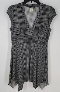 Volume One Sleeveless Stretch V-Neck Blouse ~ Juniors Size Large ~ Black w/White - Picture 1 of 2