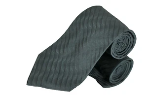 Kenneth Cole Men's Gray Ripple Striped Woven Silk Necktie 57 x 3.75 in - Picture 1 of 3