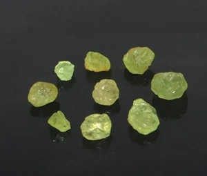 Natural Greenish Mali Garnet Rough Loose Gemstone Lot 27.95 Cts 7 mm to 10 mm - Picture 1 of 6