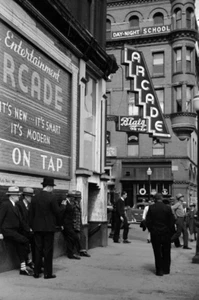 Blatz On Tap Arcade Butte Montana 1939 Foto Histórica Vintage Antigua Varios Tamaños - Imagen 1 de 7