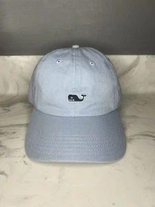 Gorra con tirantes ajustable Vineyard Vines clásica con logotipo de ballena azul claro/azul marino para hombre - Imagen 1 de 6