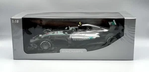 *NEW* Minichamps 1/18 AMG Mercedes F1 W05 Nico Rosberg Australia GP 2014 - Picture 1 of 7
