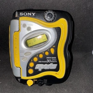 Sony Sports Walkman WM-FS420 Lettore di cassette FM/AM - Foto 1 di 2
