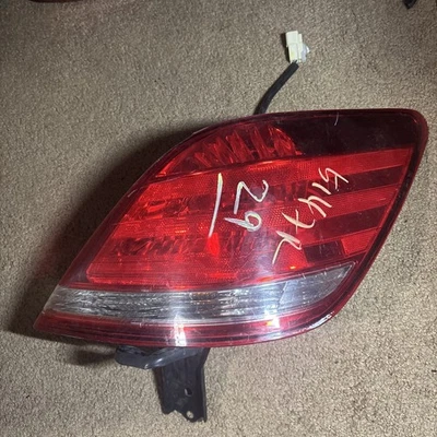 Задний фонарь для Toyota Avalon 2005 2006 2007 2010 правосторонний пассажирский  - Изображение 1 из 4