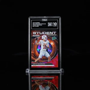 Tag 10 - 2024 Prizm Draft Picks Student Orientierung Red Ice Arch Manning #SO-AM - Bild 1 von 2