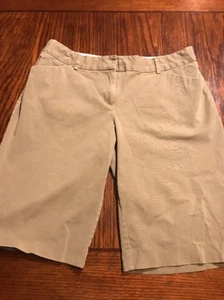 Victoria's Secret BODY BY VICTORIA Beige Walking Bermuda Shorts Sz 8 (L1) - Picture 1 of 9
