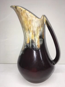 Brown Drip Pottery Signed 8 1/4” Tall Cream/Gold/Brown Nice! Excellent Condition - Imagen 1 de 6
