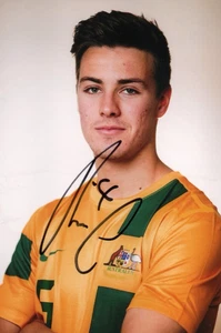 FOTO RETRATO 6x4 firmada por ESCOCIA, FC ST. PAULI & HIBERNIAN: JACKSON IRVINE + CERTIFICADO DE AUTENTICIDAD - Imagen 1 de 1