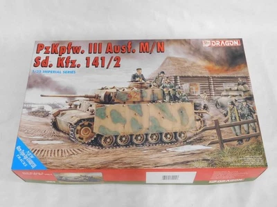 1/35 Dragon PzKpfw III Ausf M/N SdKfz 141/2 German WWII Tank Plastic Model Kit - Image 1 of 2