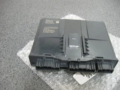 Honda (Continental) 38320-TZ7-A31 Smart Power Control Unit 18-20 TLX New Genuine Foto 1 de 3