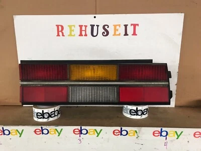 1982 1983 1984 1985 CHEVROLET CELEBRITY Right TAIL LIGHT W/ Amber CLEAN - Image 1 of 2