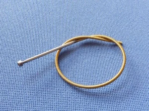 Eje flexible 4,0 x 400 mm giratorio a la derecha con eje 4 mm M4 para barcos de carreras RC - Imagen 1 de 3