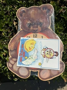VTG Current 1981 Clock Children’s Educational Toy Book Learn to Tell Time Bear - Picture 1 of 6