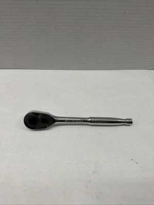 "Llave de trinquete Stanley 1/2"" con liberación rápida negra 89-819 B" Foto 1 de 3