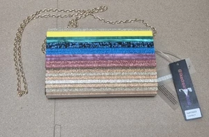 Cartera para damas de Like Dreams nueva con etiquetas correa de cadena rayas multicolores estilo #E942435 - Imagen 1 de 6