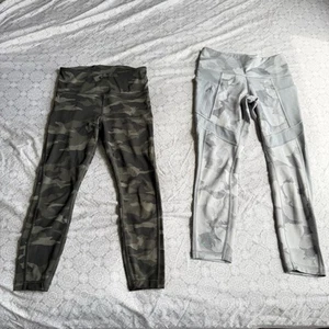 Lotto collant mimetici Athleta Ultimate 7/8 e tutto in XSP verde grigio uno è nuovo LETTO - Foto 1 di 7