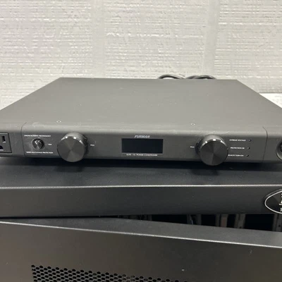 Furman Elite 15i 7-Outlet Linear Filtering AC Power CONDITIONER - Image 1 of 4