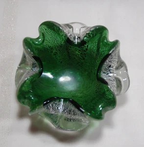 Murano Green Art Glass Gold Silver Fleck Folded Petal Bowl Ashtray Vintage - Picture 1 of 5