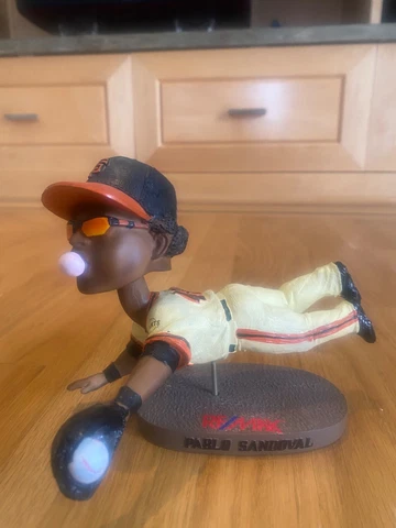SF Giants Pablo Sandoval Diving Blowing Bubble Bobblehead Cover