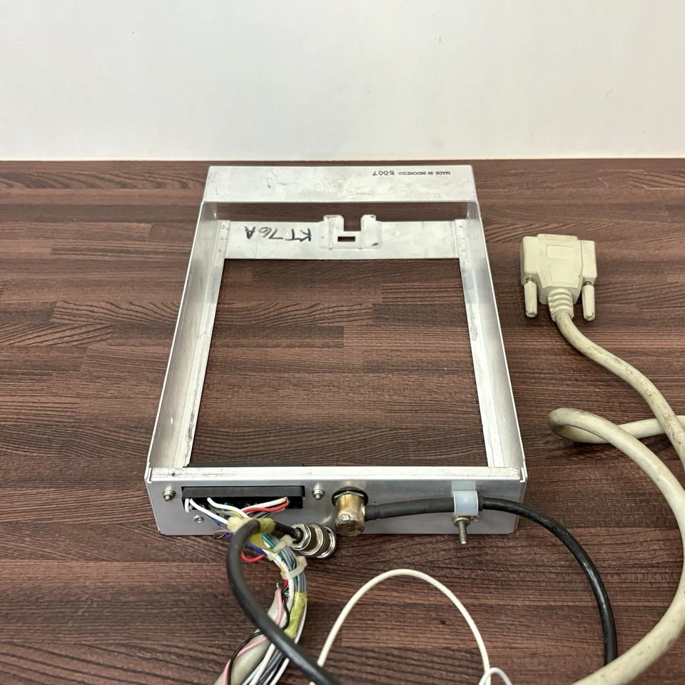 Bandeja para rack Bendix King KT 76A con conector Foto 1 de 1